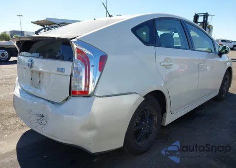 2015 Toyota Prius Two from USA, damaged, VIN JTDKN3DU3F0465888